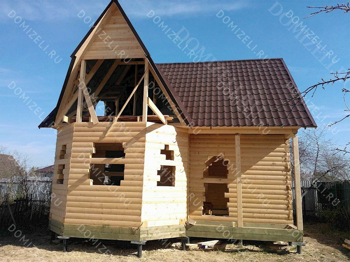 ДОМ ИЗ БРУСА 7×7 «ДБ6» (85 кв.м., 2 этажа, 7 на 7, с балконом, террасой и 2 спальнями) — фото 3